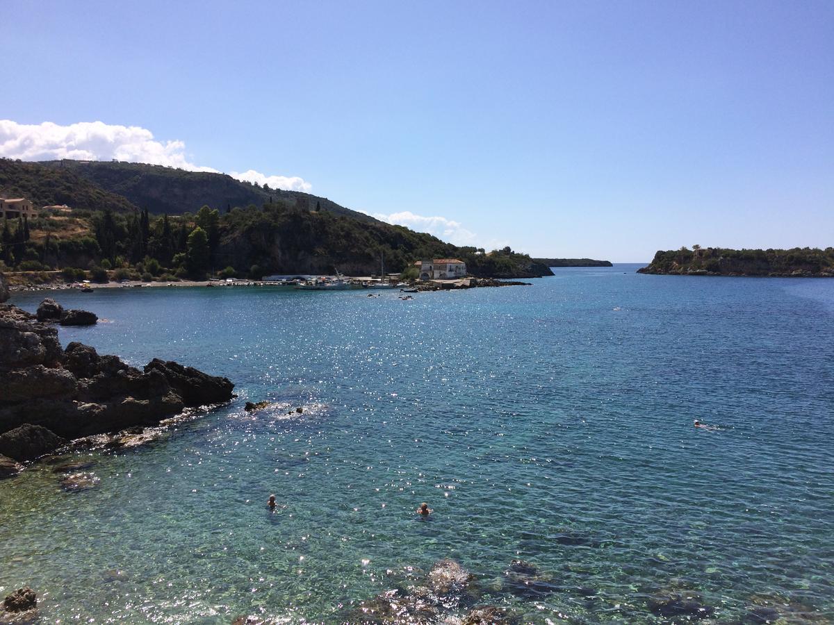 Les Sirenes Kardamili Ξενοδοχείο Εξωτερικό φωτογραφία
